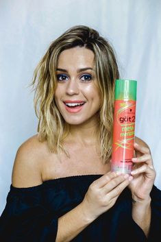 Houston beauty and lifestyle blogger Elly from Uptown With Elly Brown shares how to get the perfect beach waves (with no heat!) for any length hair! Beachy Waves Tutorial, Overnight Beach Waves, Beach Waves Tutorial