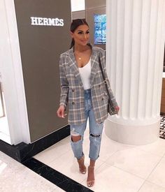 Trendy Spring Fashion, Church Outfit, Outfit Chic, Spring Fashion Outfits, Church Outfits, Blazer Outfits, Plaid Blazer, Looks Style