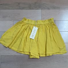 New With Tags No Flaws Beautiful Vibrant Yellow, Hundred Percent Cotton Shorts, Size X Small, Last 4 Pictures Are Of Same Exact Shorts, Different Color. Luxury Suzie Kondi Beach Season Daywear Shorts Short Length, Summer Bottoms For Beach Season Daywear, Summer Beach Season Bottoms For Daywear, Summer Beach Season Daywear Bottoms, Summer Bottoms With Elastic Waistband And Short Shape, Beach Season Daywear Shorts, Elastic Waistband Shorts For Beach Season Daywear, Elastic Waistband Shorts For Beach Daywear, Casual Summer Bottoms For Beach Season