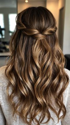 Wedding Hairstyles: Sophisticated Lace Braids Medium Length Wedding Hair Down, Medium Length Wedding Hair With Bangs, Half Up Half Down Wedding Hair Medium Length Bridesmaid, Wedding Hair Down Medium Length, Medium Hairdo, Wedding Hair With Bangs, Medium Length With Bangs, Bridesmaid Hairstyle, Bright Blonde Hair