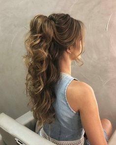 Roblox Names, Prom Hair Up, Cute Prom Hairstyles, Woman Hairstyles, Simple Prom Hair, Ball Hairstyles, Woman Hair, Quince Hairstyles, Long Hair Wedding Styles