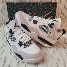 Jordan 4 Military Verrry Rare!!!! Og All Never Worn Mens Size 6.5 Mens !! Not Youth Jordans 4 Retro, Shoe Outfits, Storage Shoes, Zapatillas Jordan Retro, Casual Shoes Women Sneakers, Military Color, Pretty Sneakers, Jordan 4s, Nike Fashion Shoes