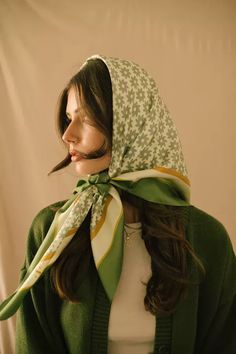 Photoshoot With Scarf, Headscarf Reference, Head Scarf Photoshoot, Scarf Photoshoot Ideas, Cute Head Scarf, Head Scarf Outfit, Christian Veils, Scarf Aesthetic, Scarf Photography