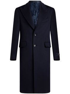 navy blue cashmere front button fastening peak lapels long sleeves buttoned cuffs logo patch at the sleeve chest welt pocket two front flap pockets central rear vent full lining straight hem knee-length Semi-formal Wool Outerwear With Button Cuffs, Luxury Winter Pea Coat With Pockets, Luxury Long Coat Outerwear Single Breasted, Luxury Solid Single Breasted Outerwear, Luxury Single Breasted Long Coat, Luxury Single-breasted Long Coat, Blue Wool Coat With Notch Lapel, Classic Blue Wool Coat For Work, Timeless Blue Single Breasted Outerwear