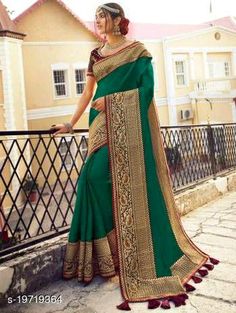 Lehenga Green, Indian Things, Wedding Wear Saree, South Silk Sarees, Hindu Wedding Ceremony, Indian Wedding Lehenga, Indian Wedding Sarees, Wedding Sari, Wedding Saree Collection