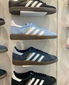 Adidas’s Shoes, Cool Shoes Adidas, Adidas Samba Styled, 2023 Women’s Shoes, Shoes Inspo 2023, Trendy Shoes Adidas, Shoes Vintage Aesthetic, Sambas Adidas Aesthetic, Stockholm Fashion Shoes