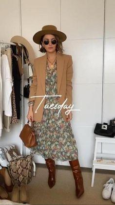 Alexandra Pereira, Beige Outfit, Blazer Beige, Looks Chic, Mode Inspiration