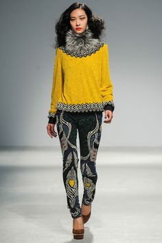 I would rock these pants with a solid top and cool jacket (Manish Arora) Balance Principle Of Design, Principle Of Design, Creative Clothes, Moda Paris, Knit Fashion, Milan Fashion Week, London Fashion Week