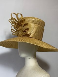 Luxury Gold Wide Brim Hat, Gold Straw Hat With Flat Brim, Gold Brimmed Straw Hat, Gold Straw Brimmed Hat, Elegant Gold Hat Band For Beach, Gold Flat Brim Hat Bands For Summer, Gold Hat Bands With Flat Brim For Summer, Adjustable Gold Panama Hat With Wide Brim, Gold Wide Brim Straw Hat