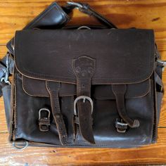 Saddleback Leather Front Pocket Briefcase, Converts Into Backpack. Small Hole From Laptop Rubbing On One Side, See Photos. Saddleback Leather, Front Pocket, See Photo, Satchel, Laptop, Backpacks, Man Shop, Fast Delivery, Full Service