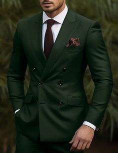 Costume Homme Mariage Ensemble 2 pièces Rouge Bordeaux Vert foncé Gris foncé Couleur Pleine Coupe Sur-Mesure Double Boutonnage à Six boutons 2023 de 2024 ? €107.99 Dark Green Suit Men, Green And Burgundy Wedding, Green Tux, Hunter Green Wedding, Green Suit Men, Suit For Men Wedding, Forest Green Wedding, Green Wedding Suit, Dark Green Wedding