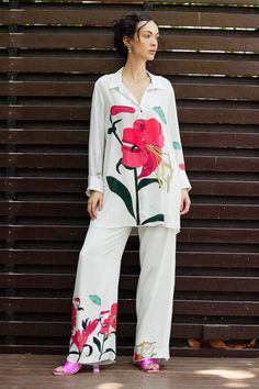 Buy White Natural Crepe Printed Rosette High Neck Kurta Pant Set For Women by Nautanky Online at Aza Fashions. Stencil Flower, Indian Closet, Co Ords Outfits, Dress Styling, Coord Sets, Fashion Top Outfits, Kurta Pajama, Painted Clothes