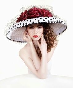 British Hats, Large Brim Hat, Kentucky Derby Fascinator, Derby Fascinator, Couture Hats, Derby Dress, Perfect Bride, Melbourne Cup, Elegant Hats