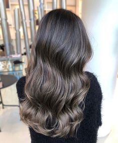 Ash Brown Hair Balayage, Brown Hair Inspiration, Balayage Hair Caramel, Haircuts For Long Hair With Layers, Hair Color Caramel, Brunette Balayage, Brunette Hair With Highlights, Balayage Hair Dark, Gorgeous Hair Color