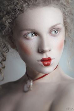 Period Styles | French Revolution Pippin Makeup, Wonderland Makeup, Make Up Designs, Artistic Fashion