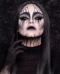 Dark Witch Halloween, Halloween Fx Makeup, Witch Halloween Makeup, Scary Witch Makeup, Supernatural Halloween, Supernatural Witch, Halloween Fx, Demon Makeup, Epic Ink Liner