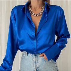 Never Worn Satin Shirts For Women, Satijnen Blouses, Green Silk Shirt, Outfits Con Camisa, Satin Shirts, Satin Bluse, Blouses Women, Casual Shirt Women, Satin Long Sleeve