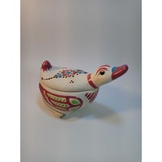 Mexico pottery duck trinket box hand painted signed Mexico Pottery, Mexican Ceramics, Box Hand, Hand Painted Signs, Painted Signs, Ceramic Pottery, Trinket Boxes, 6 Inches, Hand Painted