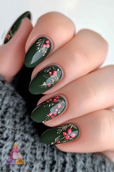 Festive and Fabulous: Cute Christmas Nail Designs 27 Yuletide Nails, Deep Green Nails, Dark Green Nail Designs, Edgy Christmas, Cute Christmas Nail Designs, Holiday Nail Ideas, Christmas Nail Design, Christmas Nail Art Easy, Silk Wrap Nails