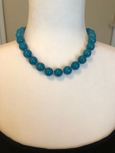 "Gorgeous Teng Yue 18\" long, non-adjustable, knotted bead strand necklace. The beads are 14 mm (0.55\"), are heavy (the entire necklace weighs nearly 100 grams) and have a reticulate pattern of navy-blue lines similar to those seen in marble and turquoise. Add this beautiful, elegant, vintage piece of jewelry to your collection. Condition: Excellent vintage condition Length: 18\" (45.7 cm) Thank you for looking, and let us know if you have any questions. The photos are considered part of the de Sea Blue Color, Blue Lines, Water Blue, Necklace Turquoise, Blue Marble, Turquoise Water, Sea Blue, Beads Necklace, Bead Strand