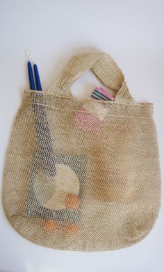 Beautiful handwoven bag by Tikkiwallah. Made with natural fibers. Handwoven Bag, Stationery Accessories, Book Stationery, Woven Bag, Natural Fibers, Face And Body, Vintage Art, Ring Earrings, Good Books