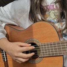 Guitar Photos, Guitar Obsession, Aesthetic Music, Guitar Girl, Suzanne Collins, Aesthetic Life, Gray Aesthetic, What Matters Most