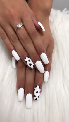 Country Acrylic Nails, Nails Coffin Short, Rodeo Nails, Cowboy Nails, Western Nails, Country Nails, Cow Nails, Vintage Nails, White Acrylic Nails