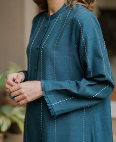 Khadar Dress Designs Pakistani, Khaddar Kurta Designs, Style Outfits Summer, Shalwar Design, Summer Vibes Aesthetic, Simple Kurta, Aesthetic Summer Outfits, Designer Aesthetic