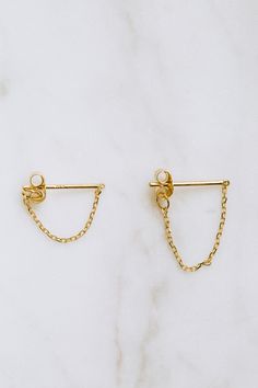 About Gold The most popular alloy of gold is 14K gold, which is 58.5% pure gold and 41.5% other metals like silver and copper. price is for 1qty( one piece), YOU WILL RECEIVE A SINGLE PIECE (NOT A PAIR , NOT TWO PIECES) Material: 14K Real Gold, Whitegold Plated 14K Gold, 14K Real Rosegold Chain Length: Short- 20mm Long- 24mm Pin Size Length: 11mm Pin Thickness: 0.7mm Color : 14K Gold, 14K WhiteGold, 14K Rosegold Gold-plated Yellow Gold Dangle Cartilage Earrings, Minimalist Gold-plated Earrings With Delicate Chain, Minimalist Gold Plated Earrings With Delicate Chain, Gold Minimalist Tarnish-resistant Cartilage Earrings, Elegant Yellow Gold Cartilage Earrings With Adjustable Chain, Gold 14k Gold-filled Earrings, Dainty Gold Dangle Cartilage Earrings, Gold Tarnish-resistant Dangle Cartilage Earrings, Minimalist 14k Gold-filled Cartilage Earrings