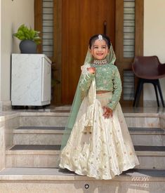 Baby Girl Dresses Indian, Pakistani Kids Dresses, Pattu Pavada, Girls Lehenga, Kids Wedding Outfits, Pakistani Style