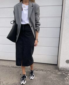 Mode Casual, Looks Street Style, Ținută Casual, Grey Blazer, Fashion Mode, Looks Style, Office Outfits, Mode Style