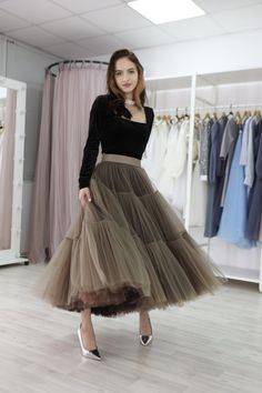 Phone number required for express delivery!! Very fluffy 3-tiered skirt is made of soft tulle. This skirt does not add volume to the waist and hips. The entire volume is gathered towards the lower edge: the bottom row layers (together) measure more than 200ft of tulle fabric. Take a closer look at the color palette or order tulle swathes via this link: https://www.etsy.com/listing/1127761934/fluffy-tulle-samples-better-resolutio Pictured skirt is 84cm (33 inches) long, Color combination: 70/71/7 Tuille Skirt, Tool Skirt, Grey Tulle Skirt, Bridesmaid Tulle, Tulle Skirts Outfit, Tule Rok, Gonna In Tulle, Tiered Tulle Skirt, Skirt Tulle