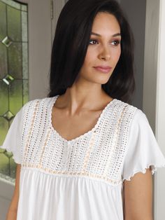 Feminine Crochet Top With Lace Trim And V-neck, Feminine Crochet V-neck Top With Lace Trim, Elegant Crochet Trim Top For Beach, Cotton Crochet Dress For Daywear, Crochet Trim Lace Top For Summer Daywear, White Lace Top With Crochet Trim For Daywear, Lace Top With Crochet Trim For Daywear, White Feminine Crochet Dress With Lace Trim, Bohemian Cotton Crochet Dress With Lace Trim