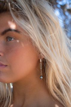 》D E T A I L S《 ✦ M E T A L S : Hoops: 14k Gold Filled, Rose Gold Filled or Sterling Silver 925 Chain: Gold Vermeil, Rose Gold Vermeil or Sterling Silver ✦ S T O N E: Tahitian Pearl ✦••✧••✦••✧••✦••✧••✦••✧••✦••✧••✦••✧••✦••✧••✦••✧••✦ 》✦ $•$•$ S A V E • B U Y • M O R E $•$•$ ✦《 Use the code ”MARESIA2” and get 10% OFF when you buy 2 items. Use the code “MARESIA3” and get 15% OFF when you buy 3 or more items. ✦••✧••✦••✧••✦••✧••✦••✧••✦••✧••✦••✧••✦••✧••✦••✧••✦ 》 P A C K A G I N G 《 Your jewelry will be 14k Gold Silver Jewelry With Pearl Drop, Tahitian Pearl Jewelry With Matching Earrings For Anniversary, White Gold Tahitian Pearl Jewelry With High Luster, Classic Tahitian Pearl Jewelry With Matching Earrings, High Luster Silver Dangle Jewelry, Fine Jewelry With Tahitian Pearl Drop, Fine Jewelry Tahitian Pearl Drop, Sterling Silver High Luster Drop Earrings, Sterling Silver Drop Earrings With High Luster