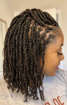 Box Braided Wigs, Senegalese Twists, African Hair Braiding Styles, Twist Styles, Natural Hair Twists, Braided Wigs, Loc Journey, Twist Braid Hairstyles, Hair Twist Styles