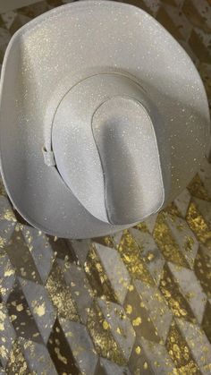 Glitter glam western hat concert ready! Glam Western, Western Hat, Western Hats, Christmas Deals, Sun Hats, Caps Hats, Accessories Hats, Pet Supplies, Glitter