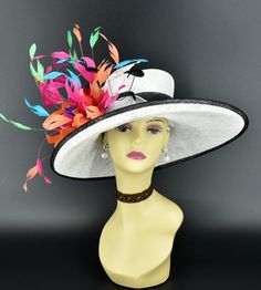 White Brimmed Felt Hat For Kentucky Derby, White Wide Brim Felt Hat For Formal Occasions, White Brimmed Felt Hat For Party, White Fedora Hat For Party, White Fedora Felt Party Hat, White Fedora Felt Hat For Party, White Felt Hat With Curved Brim For Party, White Curved Brim Felt Hat For Parties, White Fedora Costume Hat For Party