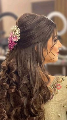 Simple Hairstyle For Saree, Hairstyles For Ladies, Side Swept Hairstyles, Ponytail Hairstyles Easy