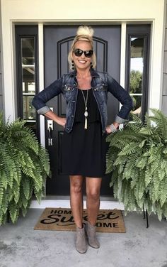 44 Fantastic Weekend Concert Outfit Ideas To Try Asap Country concert Country Concert Outside Outfit, Country Concert Outfit Ideas Curvy, Bluegrass Concert Outfit Winter, Country Concert Outfit Fall Plus Size, Country Music Concert Outfit Spring, Country Concert Outfit Ideas Summer Over 40, Country Concert Outfit 40 Year Old, Casual Concert Outfit Ideas, Jean Jacket Dress Outfit