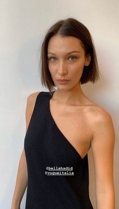 Bella Hadid Short Hair, Summer Haircut, Isabella Hadid, Loss Hair, Bella Hadid Outfits, Bella Hadid Style, Hadid Style, The Source