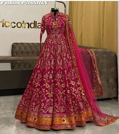 Heartfelt Couture: Romantic Fashion Trends for Valentine's Day Gown Designs Indian Wedding Dresses, Gown Pattern Indian, Heavy Anarkali Suits Wedding, Anarkali Wedding Dress, Maria B Collection, Lengha Wedding, Gowns Dresses Indian, Pakistan Bridal, Baju Kahwin