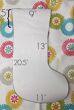 a christmas stocking with the measurements for it