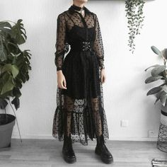 Gothic Aesthetic Fashion, Vintage Halloween Costumes, Mode Steampunk, Dark Outfits, Gothic Aesthetic, Holy Water, Gothic Outfits, Goth Outfits, Alternative Outfits