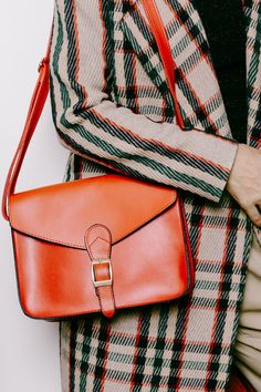 Affordable Handbags And Purses. Handbags 2023 Trends. Affordable Luxury Handbags. Handbags 2023 Trends, Neverfull Louis Vuitton, Winter Purses, Affordable Handbags, Winter Handbags, Trending Handbags, Fall Handbags