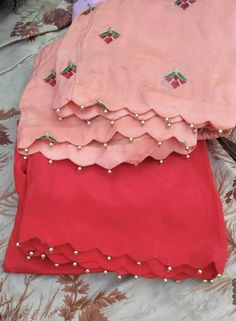 Stylish Sleeves, Ladies Pant, Women Trousers Design, Salwar Pants, Womens Pants Design, Traditional Blouse Designs, Latest Model Blouse Designs, Fashionable Saree Blouse Designs