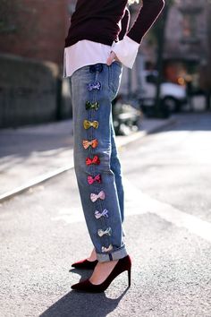 RAIN // BOWS | Atlantic-Pacific | Bloglovin’ Fashion Sites, Denim Diy, Embellished Jeans, Upcycled Fashion, Mode Vintage, Upcycle Clothes