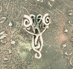 Silver Ear Cuff, Celtic Earring, Arabesque Ear Cuff, Celtic Ear Cuff, Celtic Jewelry, Non-Pierced Earring, Swirl Ear Cuff, Swirl Jewelry, Swirl Elegant Silver Spiral Ear Cuff, Silver Spiral Ear Cuff, Swirl Jewelry, Jewelry Victorian, Celtic Earrings, Wrap Earrings, Silver Ear Cuff, Celtic Jewelry, Ear Cuffs