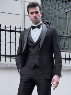 Bow Tie Outfits Men, Black Tuxedo Suit, Vest And Bow Tie, Fancy Outfit, Black Suit Men, Elegant Shawl, Slim Fit Tuxedo, Black Shawl, Dress Suits For Men