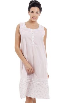 Relax and unwind in this Classic style nightdress. It moves with you for an undisturbed sleep. The pretty floral print design gives it an extra feminine feel. Relax And Unwind, Floral Print Design, The Pretty, Fashion Face, Denim Shop, Dress With Boots, Playsuit Jumpsuit, Wedding Outfit, Night Dress