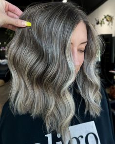 Natural-Looking Ashy Balayage to Cover Gray Ashy Balayage, Sleek Bob Hairstyles, Transition To Gray Hair, Blending Gray Hair